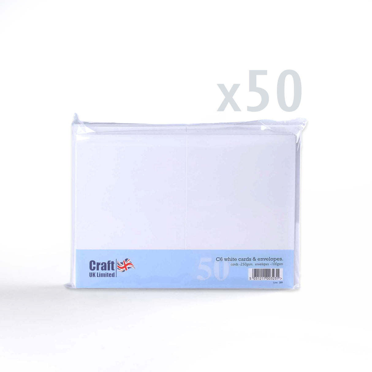 Hladké biele kartičky 250 g/m² a obálky 100 g/m² – balenie