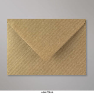125x175 mm Hnedá obálka s rebrovaným vzorom