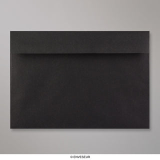 162x229 mm Čierna obálka