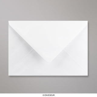 176x250 mm Biela hladká obálka