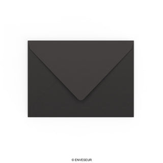 133x184 mm Čierna obálka