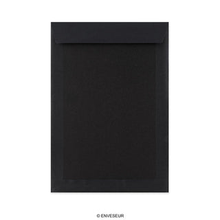 Čierna Obálka s Kartónovou Zadnou Stenou 324x229 mm (C4) 550gr