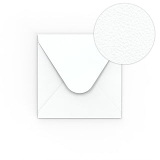 Biela obálka s kladivkovou štruktúrou 110x100 mm