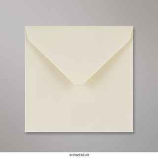 130x130 mm Slonovinová obálka s hladkým povrchom