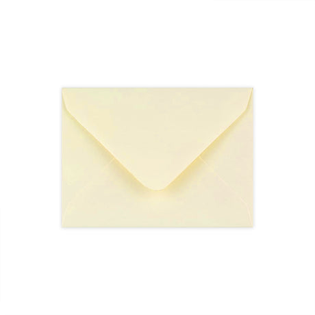 82x113 mm (C7) Slonovinová obálka s hladkým povrchom